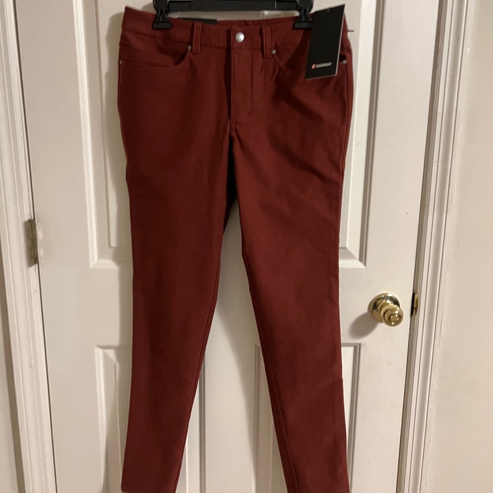 Lululemon ABC Pant Skinny Utilitech 31"x32" Date Brown